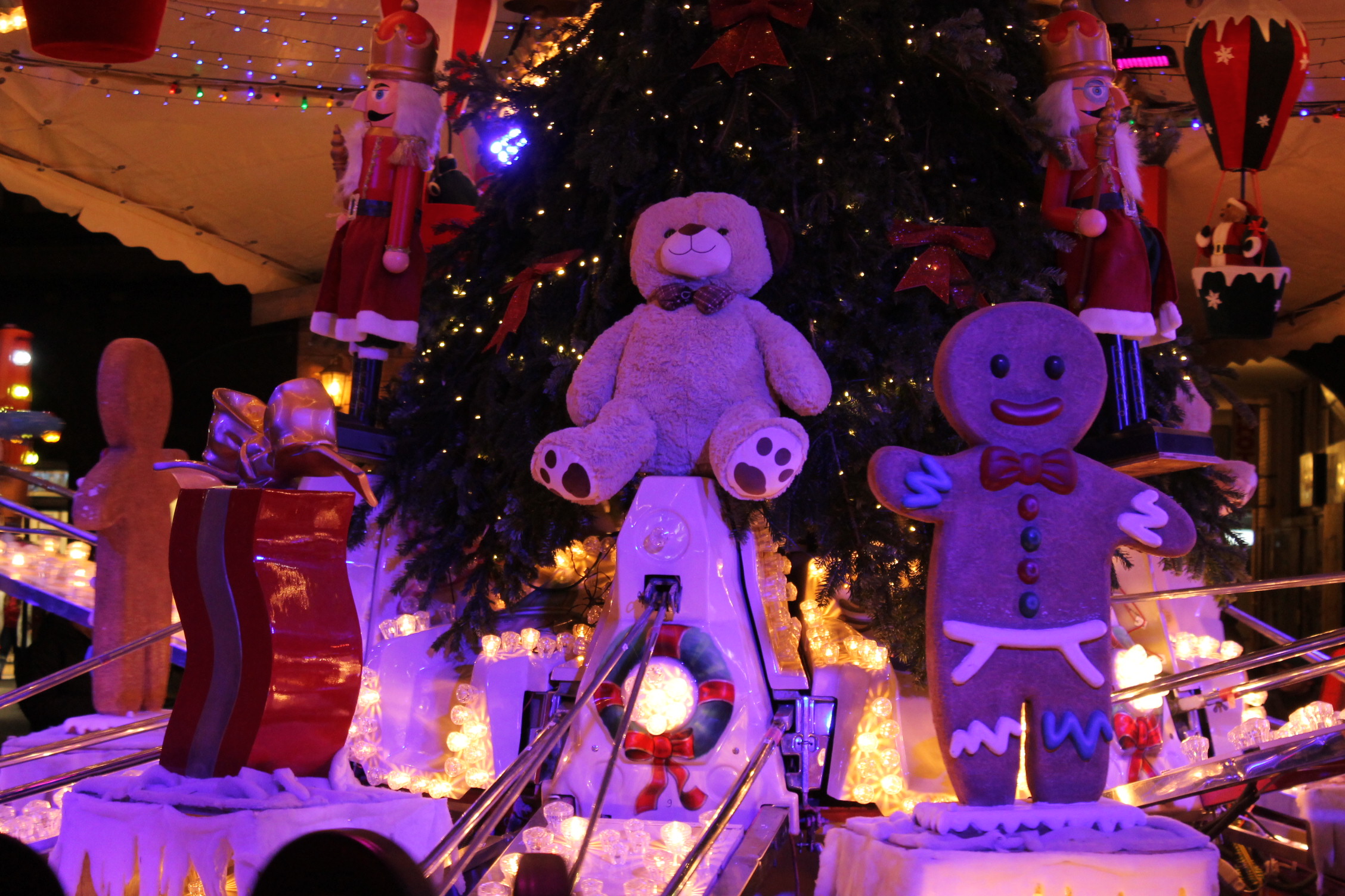 Fransa’nın Strasburg Şehrinde Noel: Strazburg Noel Pazarları Hakkında Bilmeniz Gereken Her Şey